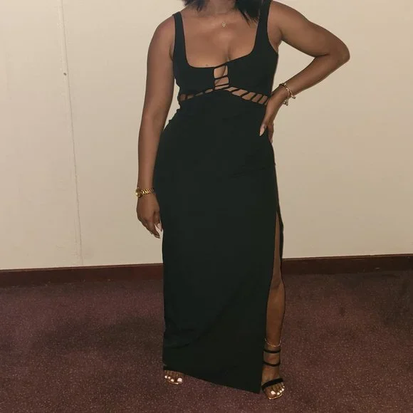 Aidan by Aidan Mattox  Cutout Square Neck Gown - Picture 4 of 4